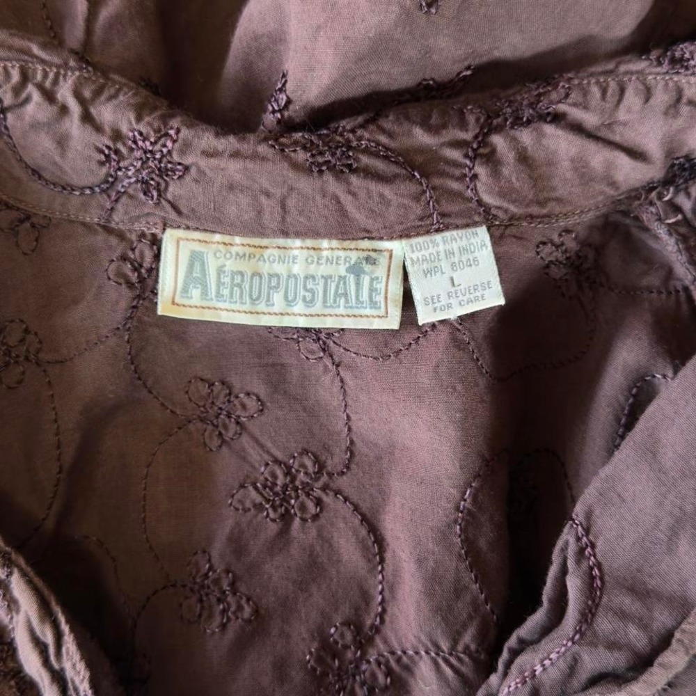 Vintage Aeropostale Y2K Embroidered Button-Up Blouse - Picture 5 of 6
